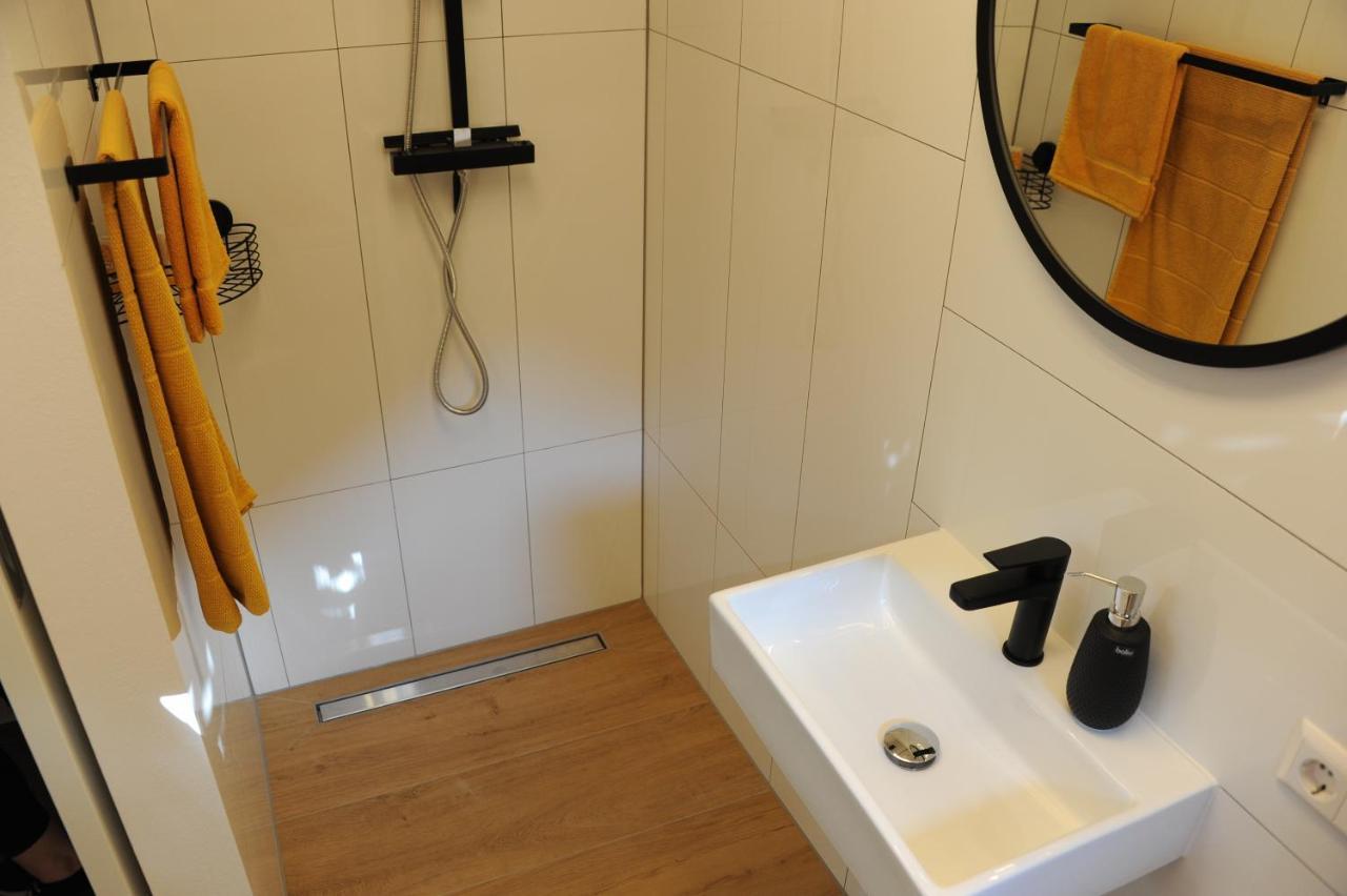 Studio-Apartment Kontaktloser Check-In Meckenbeuren Zewnętrze zdjęcie