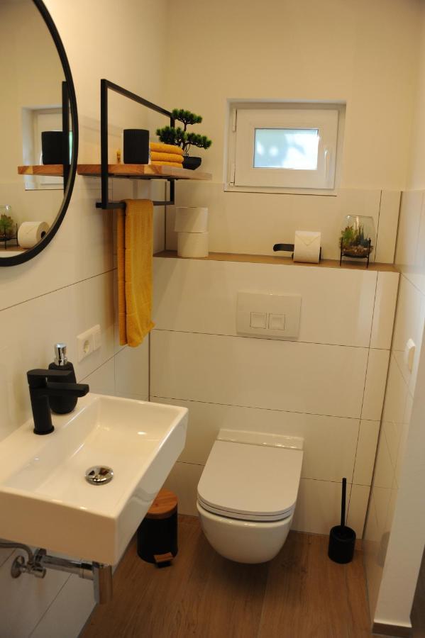 Studio-Apartment Kontaktloser Check-In Meckenbeuren Zewnętrze zdjęcie