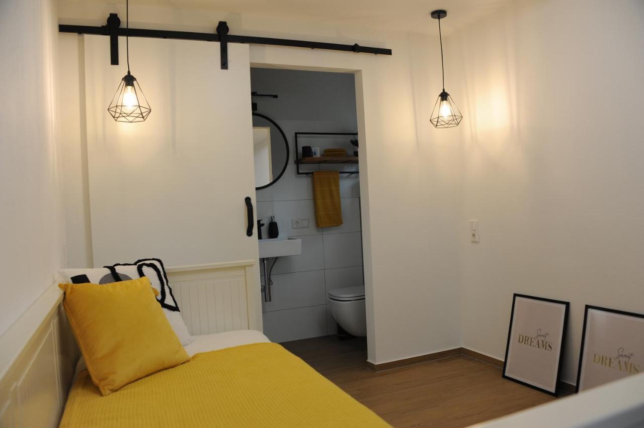 Studio-Apartment Kontaktloser Check-In Meckenbeuren Zewnętrze zdjęcie